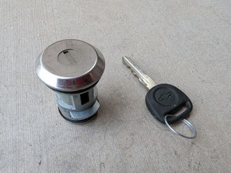 Chevy truck Tahoe lock and key