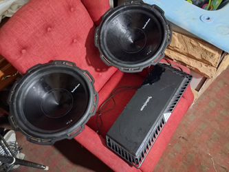 T 2500 Rockford fosgate amp and p3 15s
