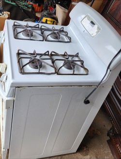 Gas Stove / Oven