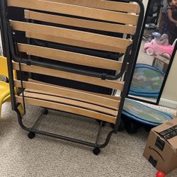Twin Bed Frame With Bed 