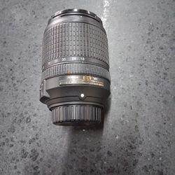 Nikon 18-140mm Lense 