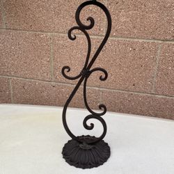 Candle Holder Iron