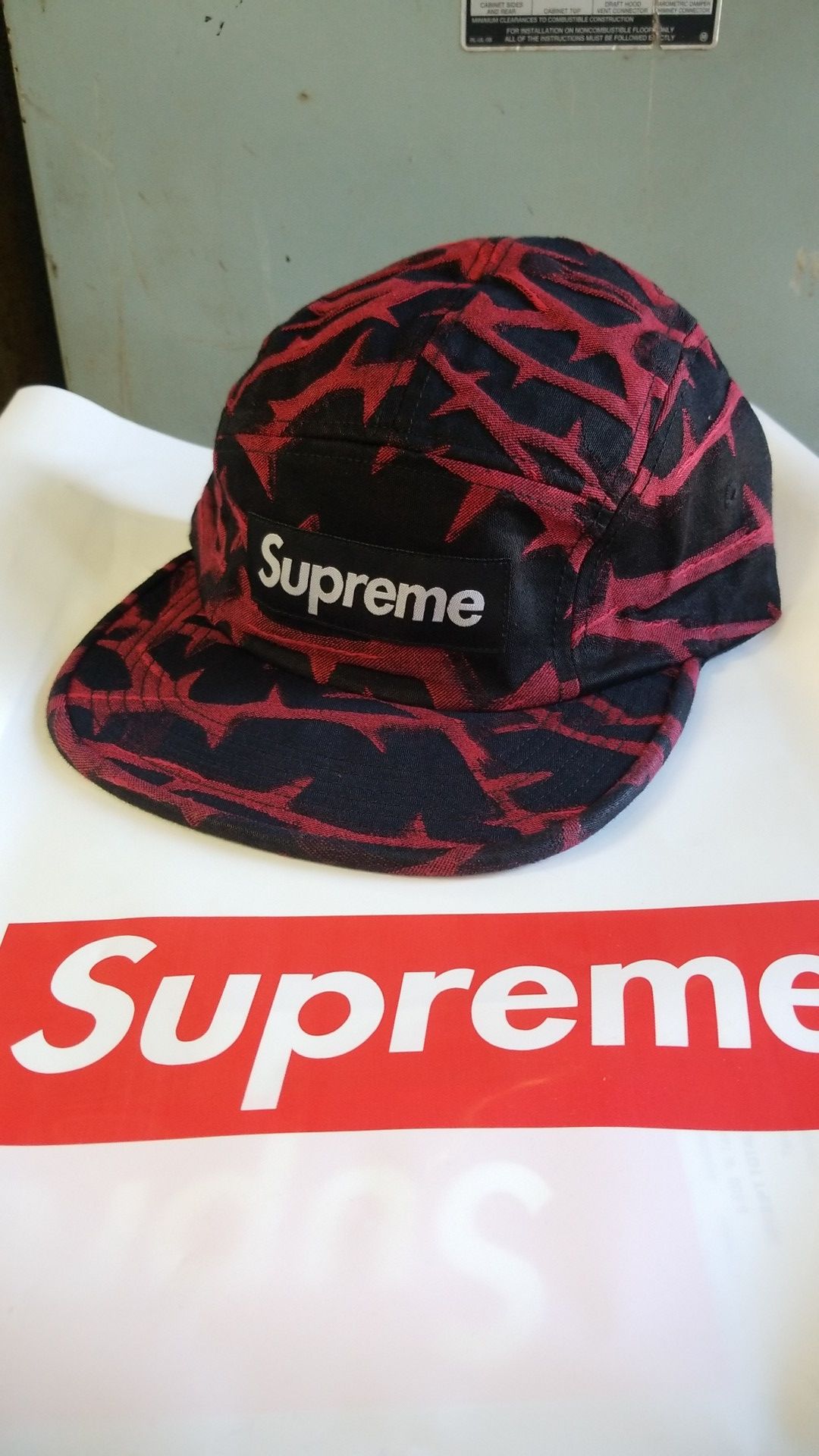 帽子 18FW Supreme Thorn Camp Cap Supreme Thorn Camp Cap (FW18) - $48