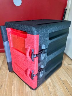 Insulated Food carrier