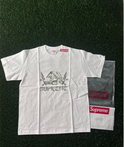 SUPREME TEE
