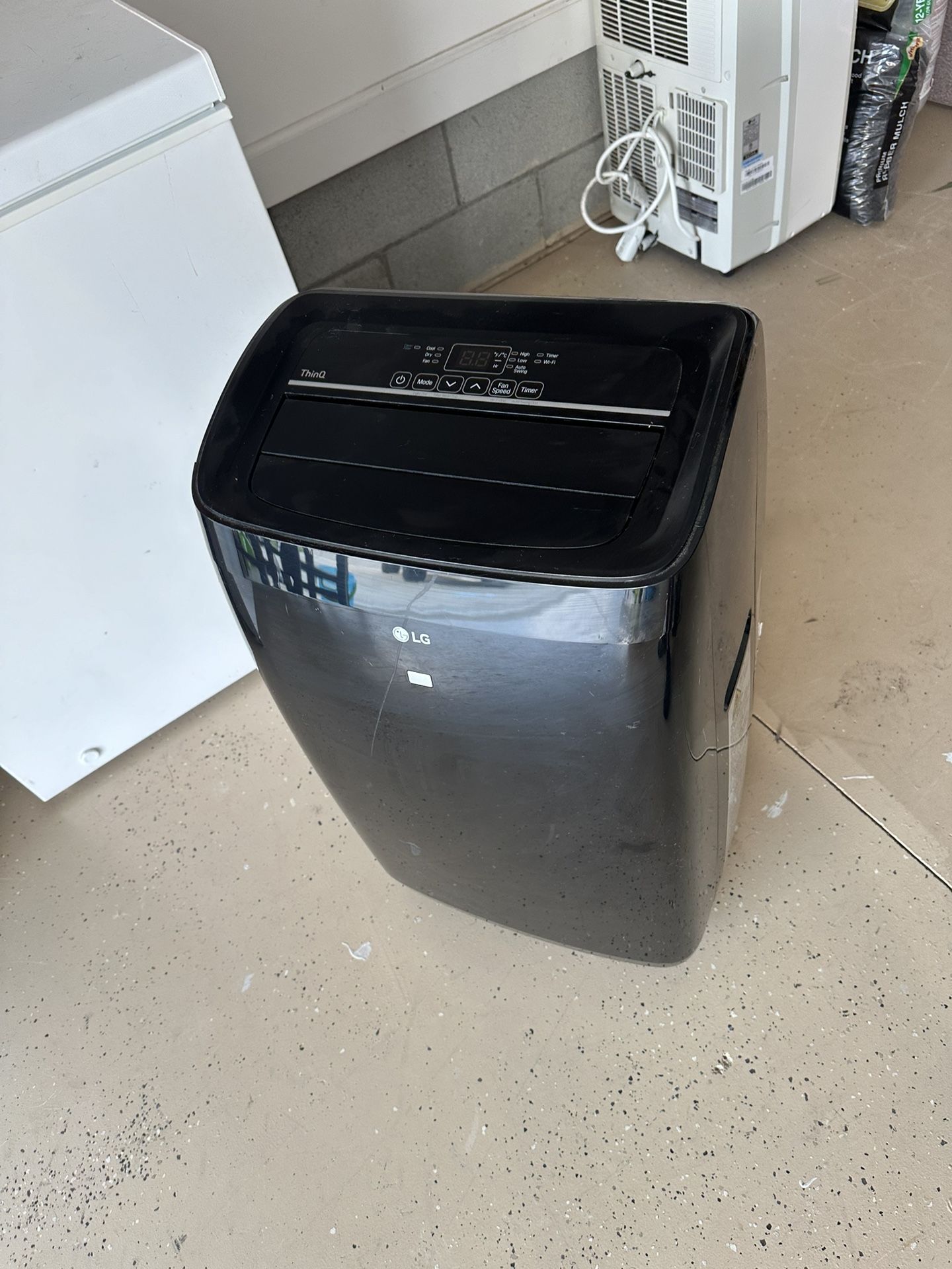 LG Portable Air Conditioner