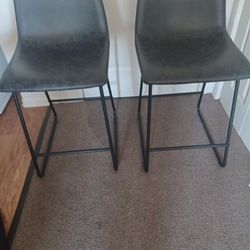 Counter Height Chairs 