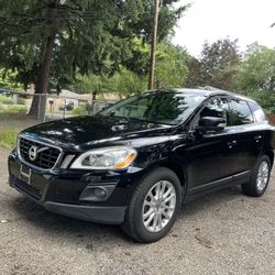 2011 Volvo XC60 R-Design AWD