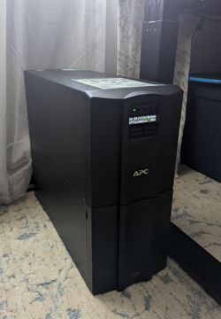 APC Smart-UPS 2200VA SMT-2200C (latest model)