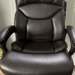 Brown Leather Office Chair/ Gaming Chair 