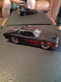 1969 Chevelle SS Diecast Model Car with Flame Graphics