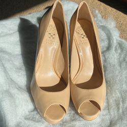 Vince Camuto Designer Heels size 6M
