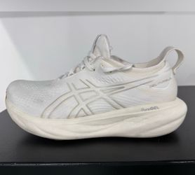 ASICS GEL NIMBUS 25 RUNNING SIZE: 9.5 WOMENS