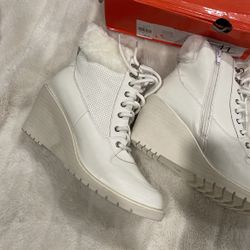 Women’s White Rogue Wedge Boots Size 11