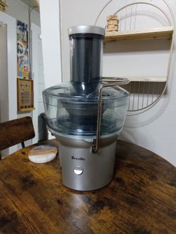 Breville Juice Fountain Compact Centrifugal Machine, 25 fl oz, Silver