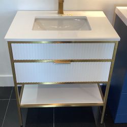 30” White Reeded Vanity With Gold Accents