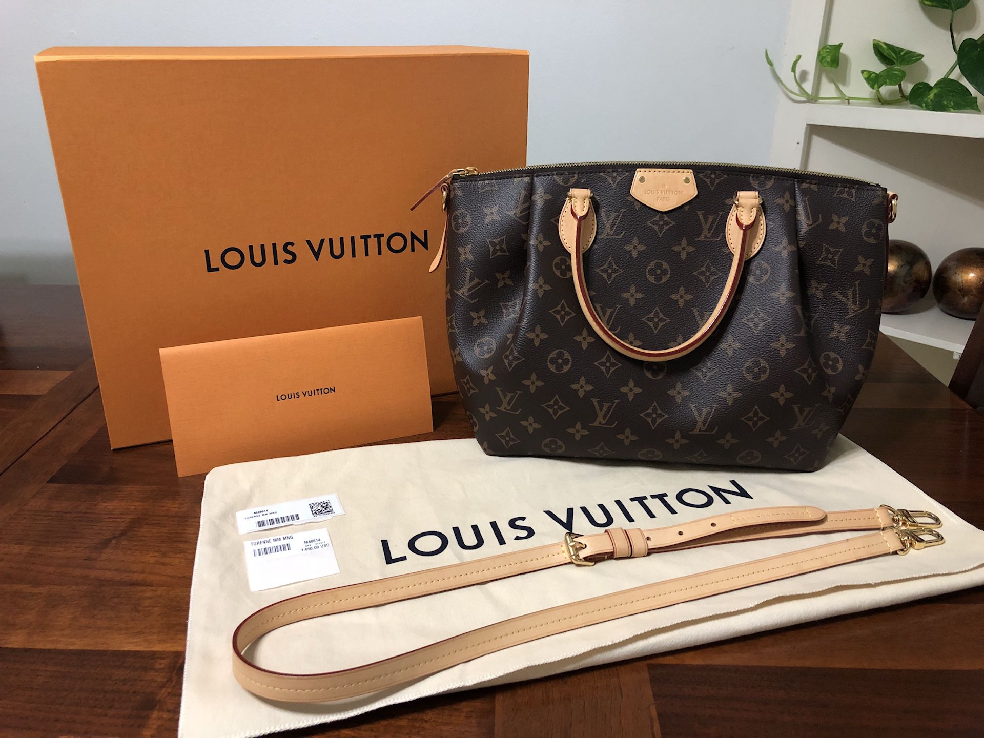 Louis Vuitton Turenne MM MNG for Sale in Houston, TX - OfferUp