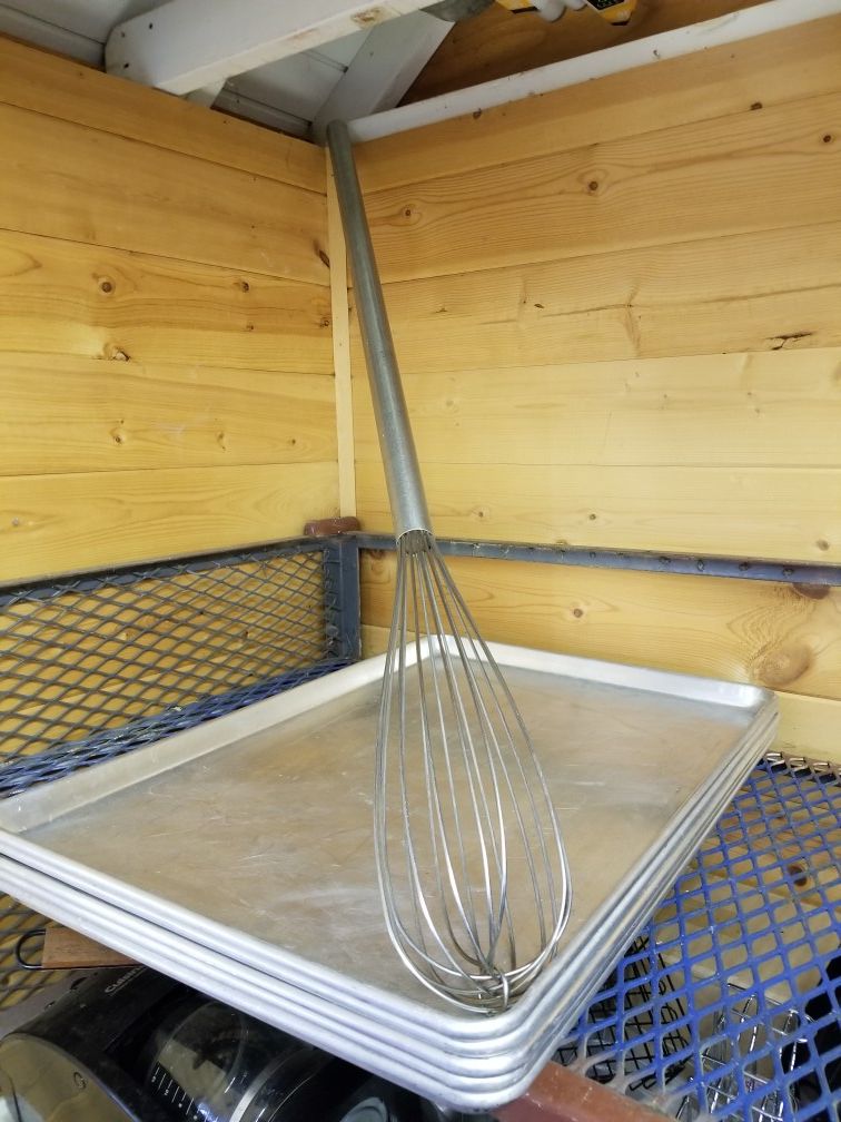 Giant Wisk 48"