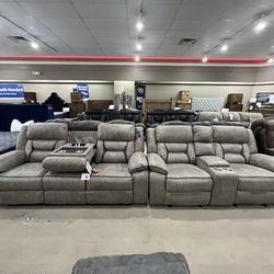Brand New Reclining Sofa And Love Seat Combo Now Only $2199.00!! 🤯