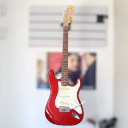 Squier Stratocaster 6-string Electric Guitar (Local pick-up only)