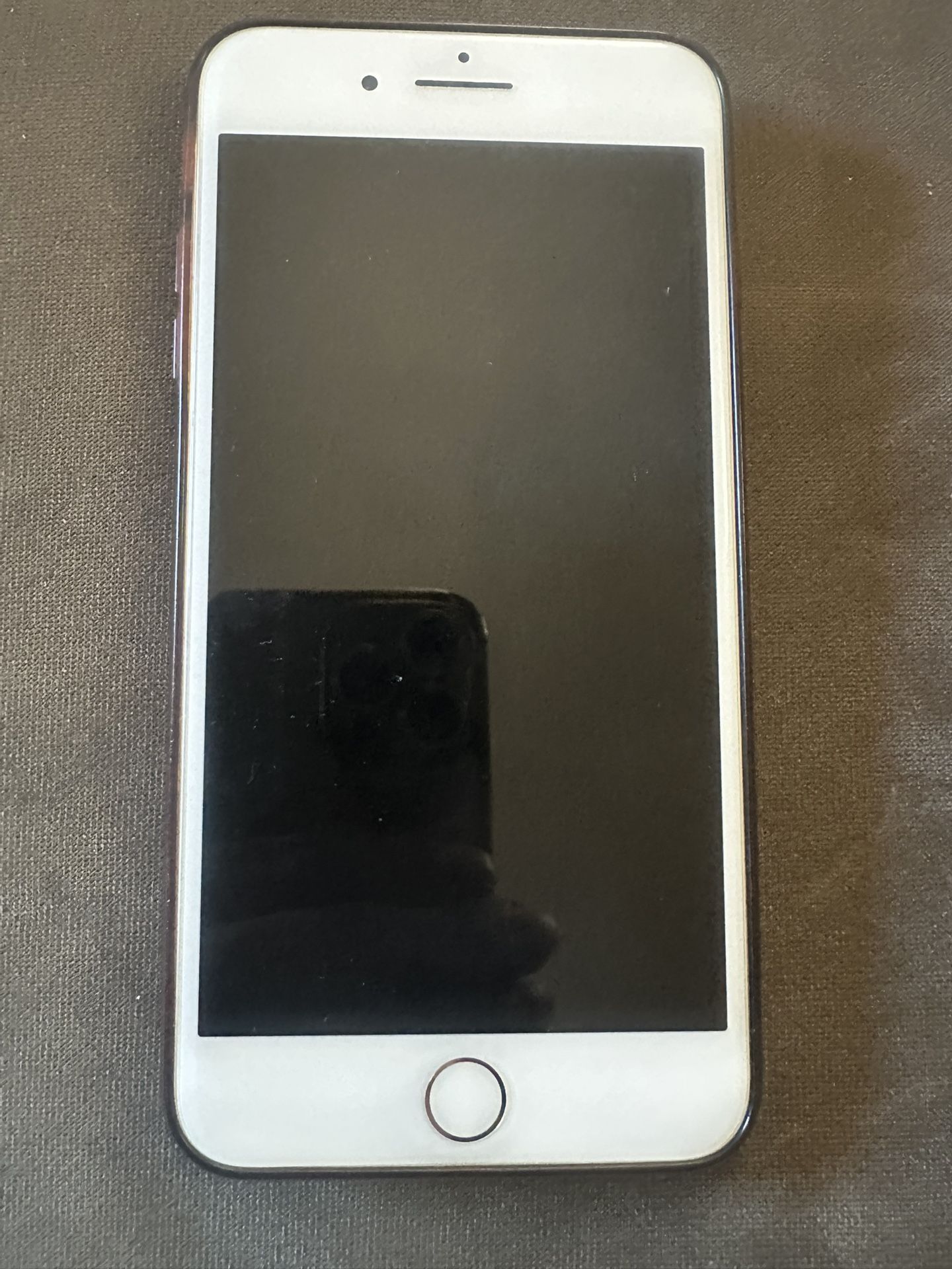 iPhone 8 Plus Gold