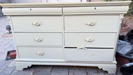 FREE Dresser