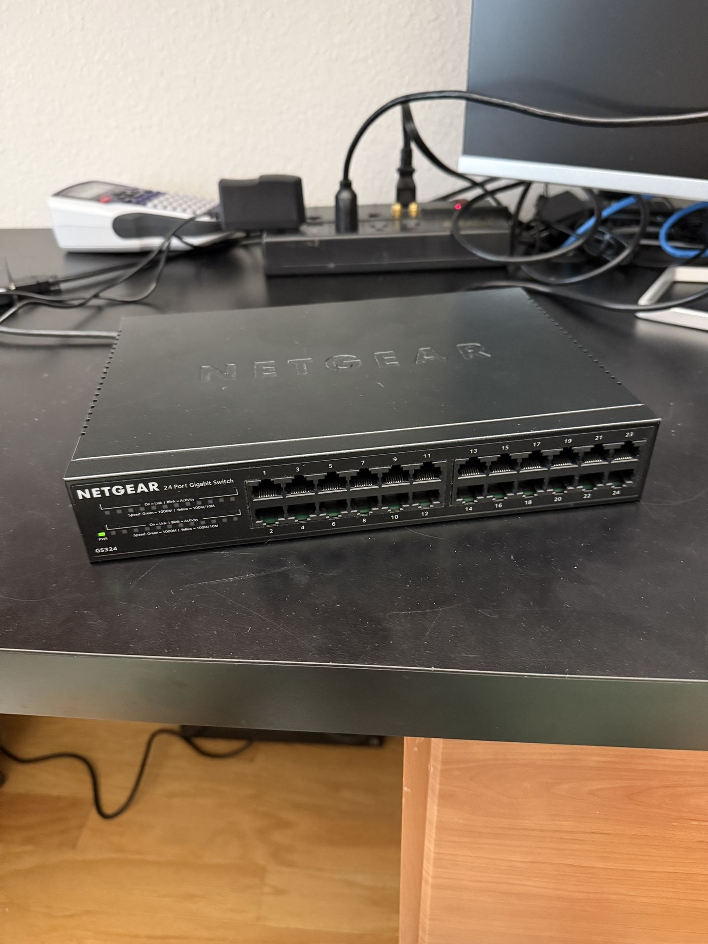 Netgear GS324 Unmanaged Gigabit Ethernet Switch