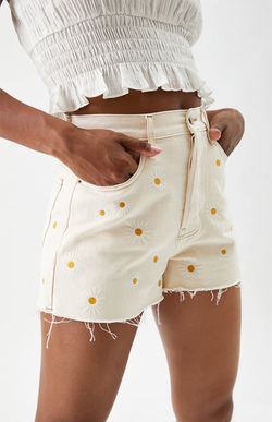 Pacsun Daisy Embroidered Ultra High Waisted Vintage Denim Shorts like new condition size 24