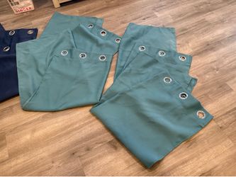 Set of 4 thick polyester curtains 41” by 55”