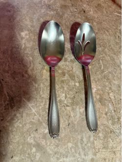 Set de cucharas grandes usadas