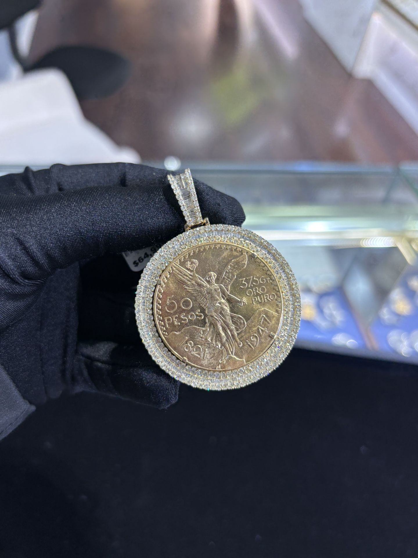 22k Gold Coin With Diamond Casing