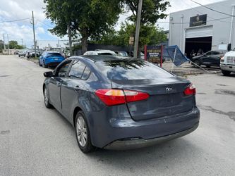 2015 KIA Forte LX