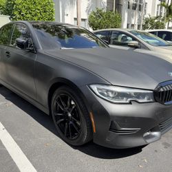 2021 BMW 330i
