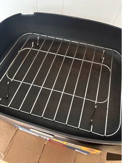 Electric skillet
