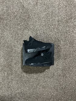 Jordan 4 Black Cat (2025) Size 4Y
