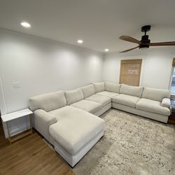 Cindy Crawford Bedford Park 3pc Chaise Sectional (Excellent Condition)
