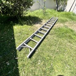 $1 Painter’s Ladder