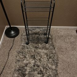 Shoe Rack With Rug Included