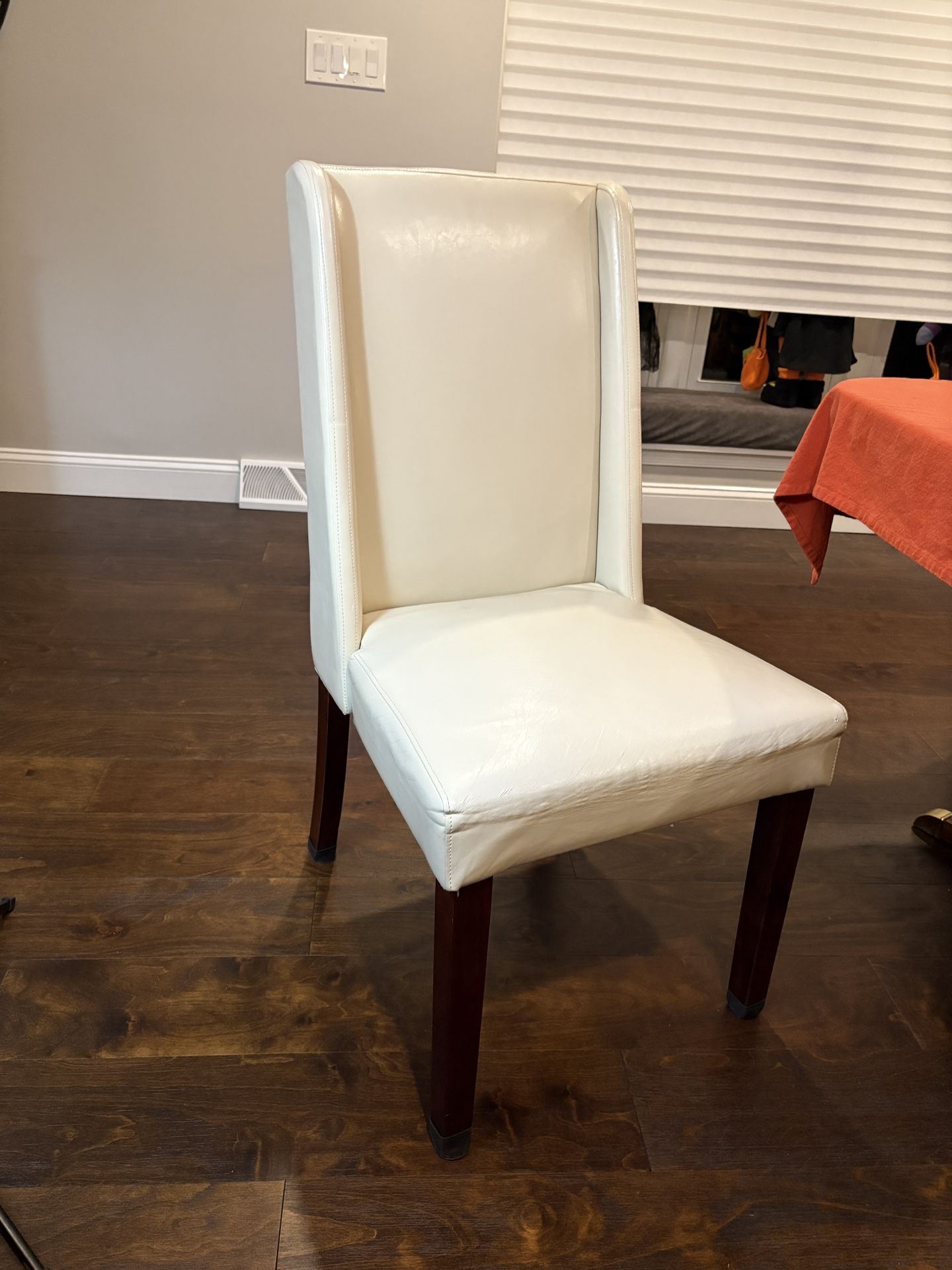 6 Dining Chairs