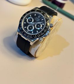 Watch black dial Daytona