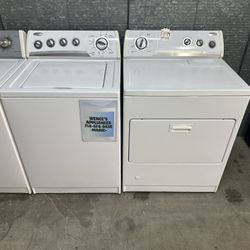 WHIRLPOOL TOP LOAD & GAS DRYER SET 