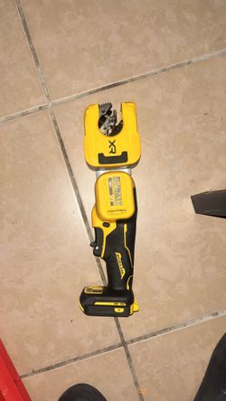 Dewalt tool