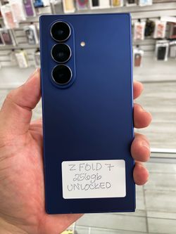 Z FOLD 7 256gb  UNLOCKED Cash or $10 down