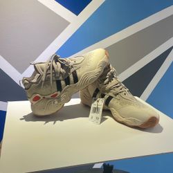 Trae Young 3s (NEGOTIABLE!!!!)