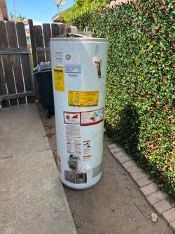 50 GALLON GENERAL ELECTRIC “GE” WATER HEATER