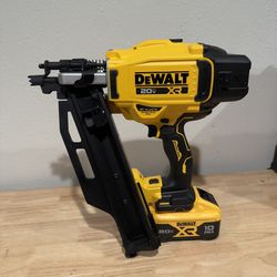 Dewalt 20V XR Brushless 21° Framing Nailer (Tool Only)