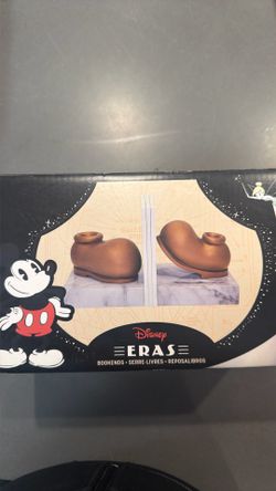 Disney Bookends