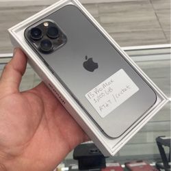 13 Pro Max Unlocked. Cash Or $50 Down W Approval 