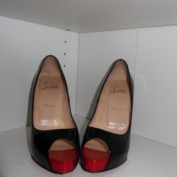 Christian Louboutin Very Prive 120 Pumps