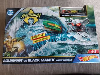 Aquamarine vs Black Manta Wave Wipeout Hotwheel Set